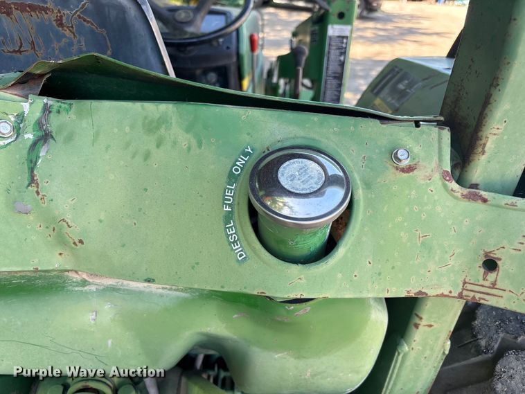 image for item FH7140 1990 John Deere 1070 MFWD tractor
