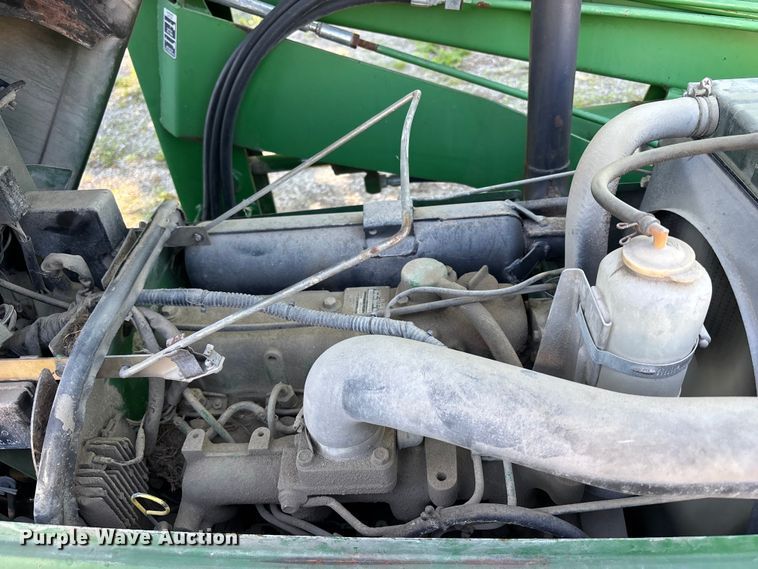 image for item FH7140 1990 John Deere 1070 MFWD tractor