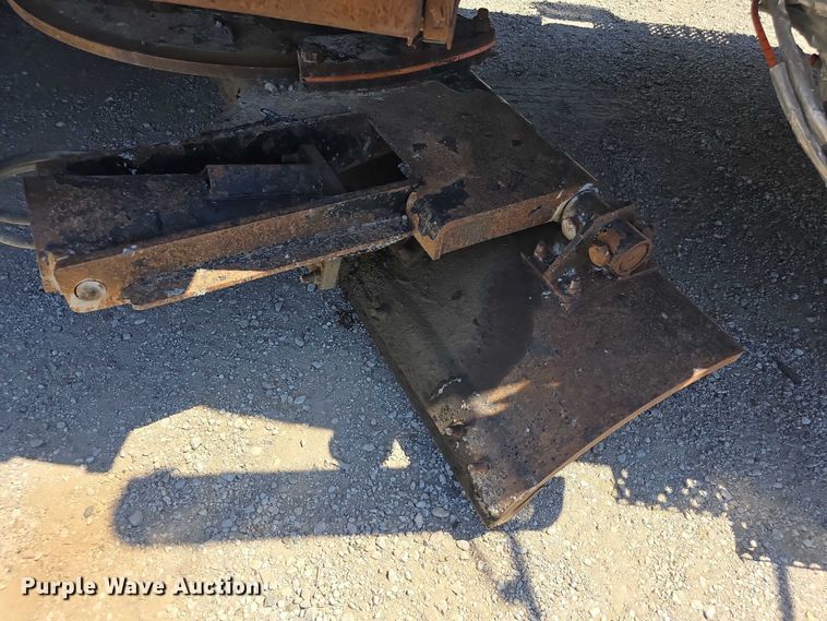 image for item FI0996 2012 International 7500 dump truck