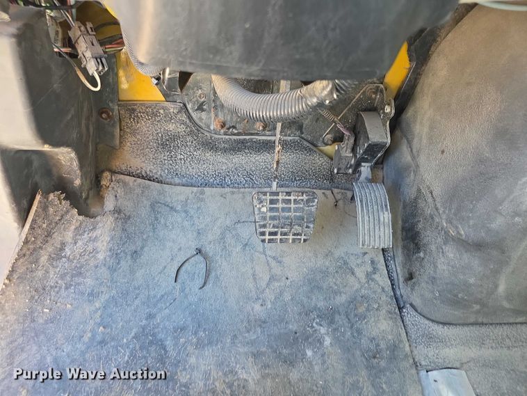 image for item FI0996 2012 International 7500 dump truck