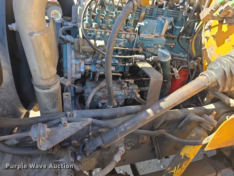 image for item FI0997 1995 International 4900 crane truck