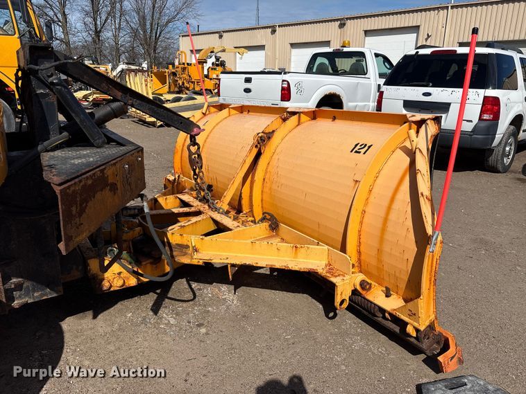 image for item FK1307 1994 International 4900 dump truck