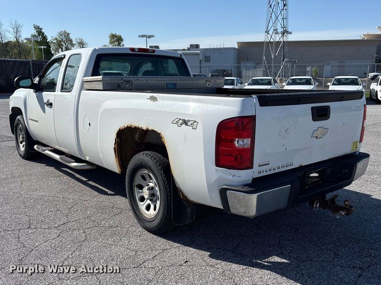 image for item FK1434 2009 Chevrolet Silverado 1500 Ext. Cab pickup truck