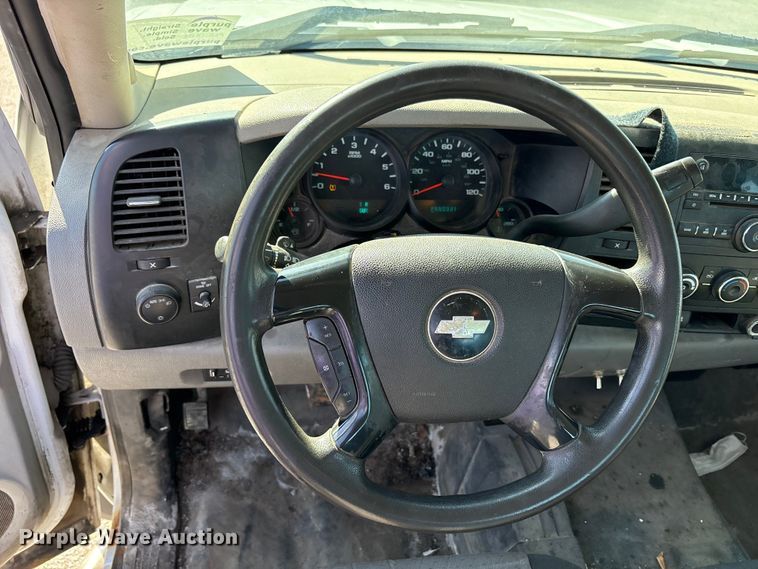 image for item FK1434 2009 Chevrolet Silverado 1500 Ext. Cab pickup truck