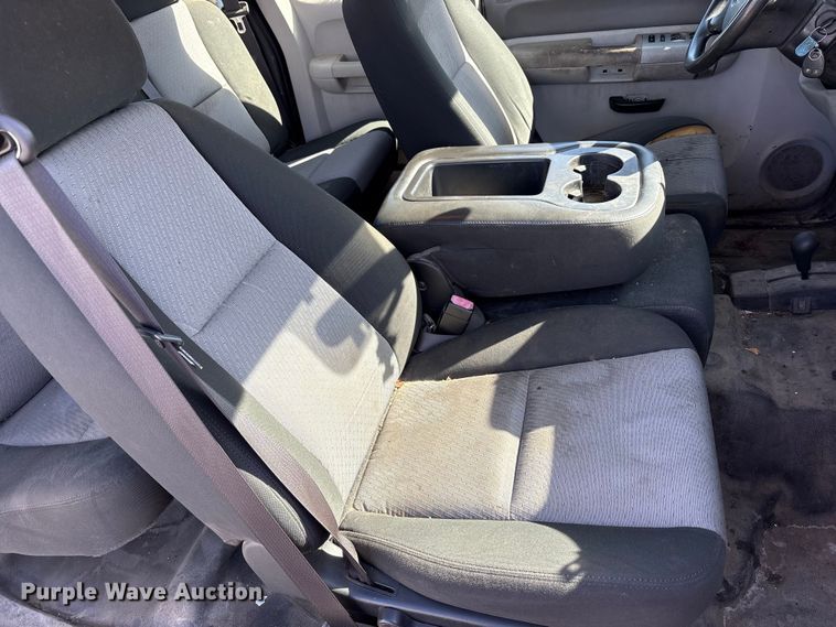 image for item FK1434 2009 Chevrolet Silverado 1500 Ext. Cab pickup truck