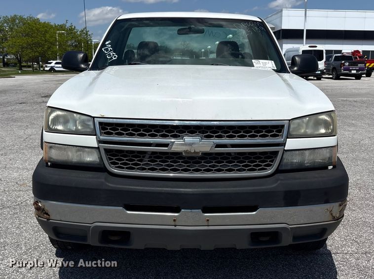 image for item FK1448 2005 Chevrolet Silverado 2500HD pickup truck