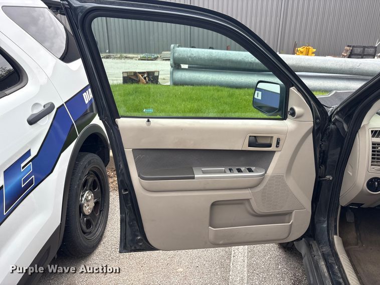 image for item FK1456 2009 Ford Escape  SUV