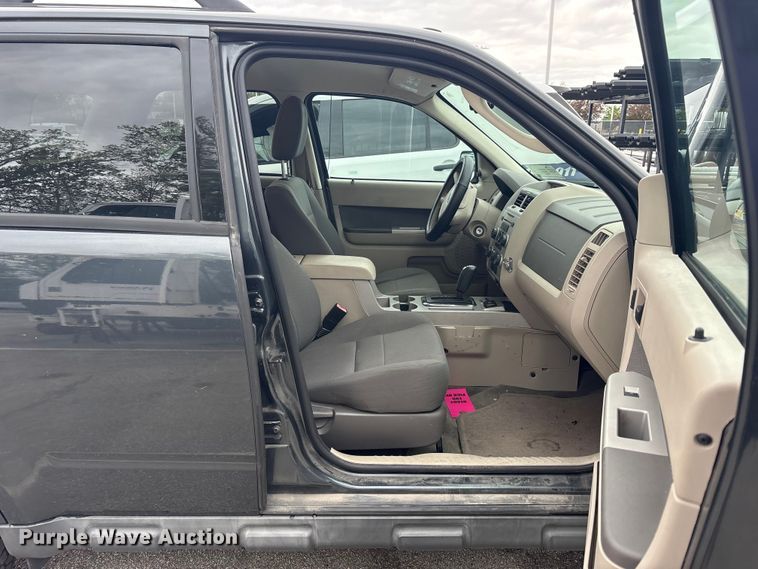 image for item FK1456 2009 Ford Escape  SUV