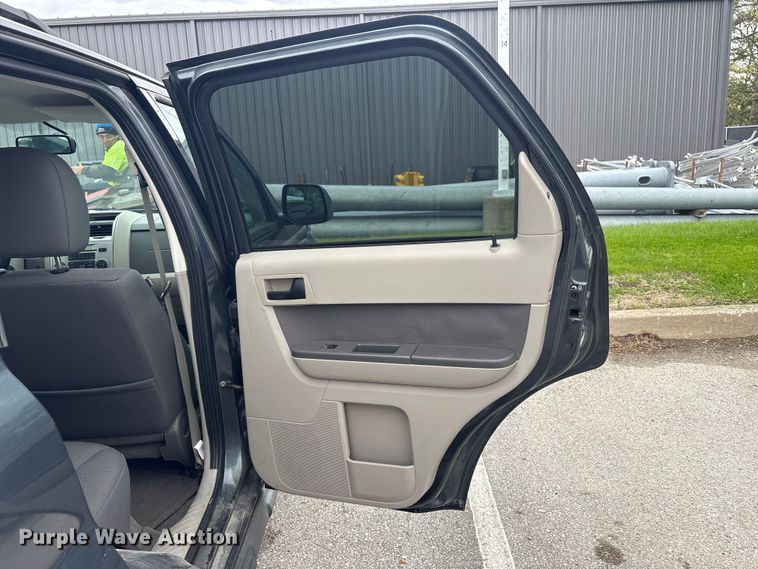 image for item FK1456 2009 Ford Escape  SUV