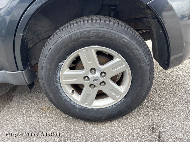 image for item FK1456 2009 Ford Escape  SUV