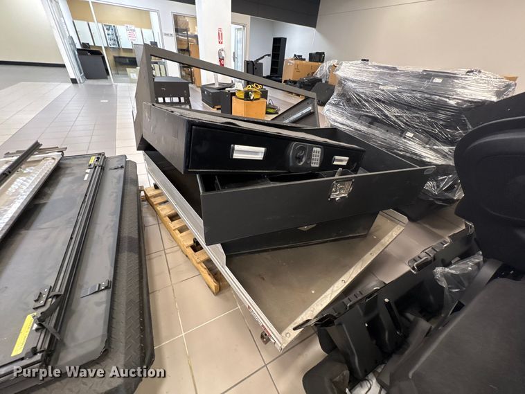 image for item FK1457 Pickup truck accessories