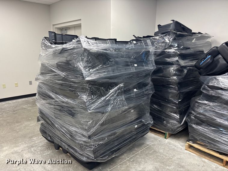 image for item FK1458 Approximately 90 automotive seats