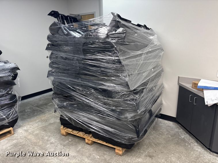 image for item FK1458 Approximately 90 automotive seats