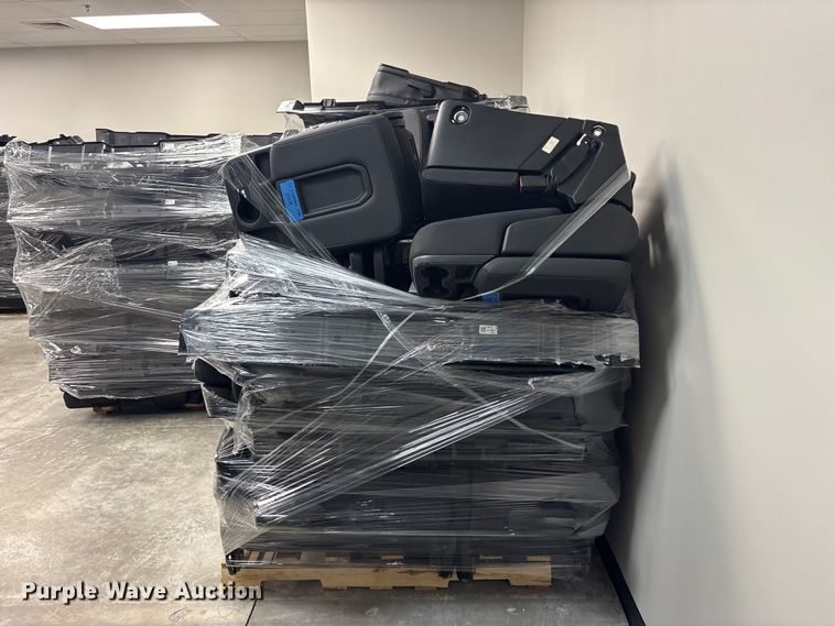 image for item FK1458 Approximately 90 automotive seats