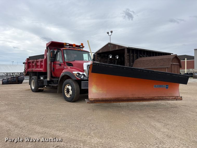 image for item FK1461 2008 International 7400 SFA dump truck