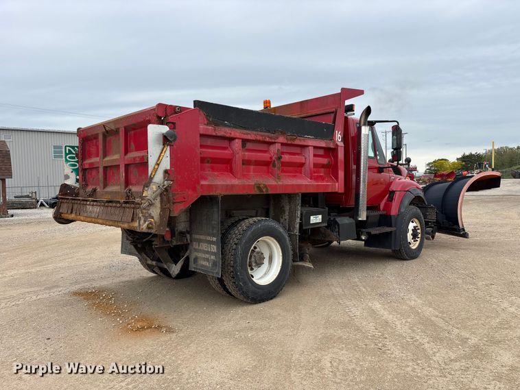 image for item FK1461 2008 International 7400 SFA dump truck
