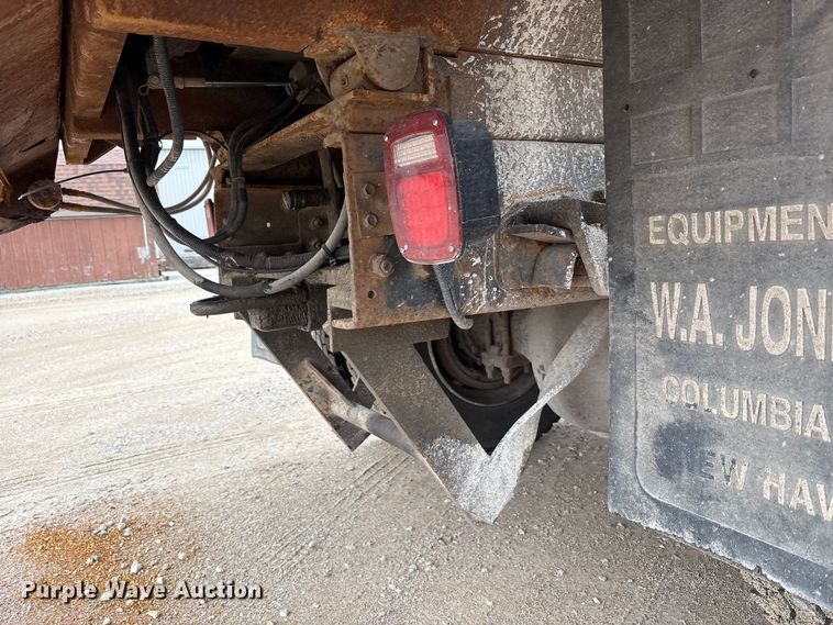 image for item FK1461 2008 International 7400 SFA dump truck