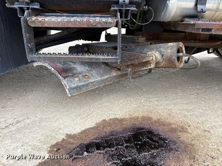image for item FK1461 2008 International 7400 SFA dump truck