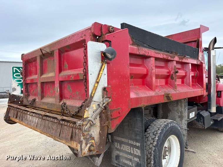 image for item FK1461 2008 International 7400 SFA dump truck