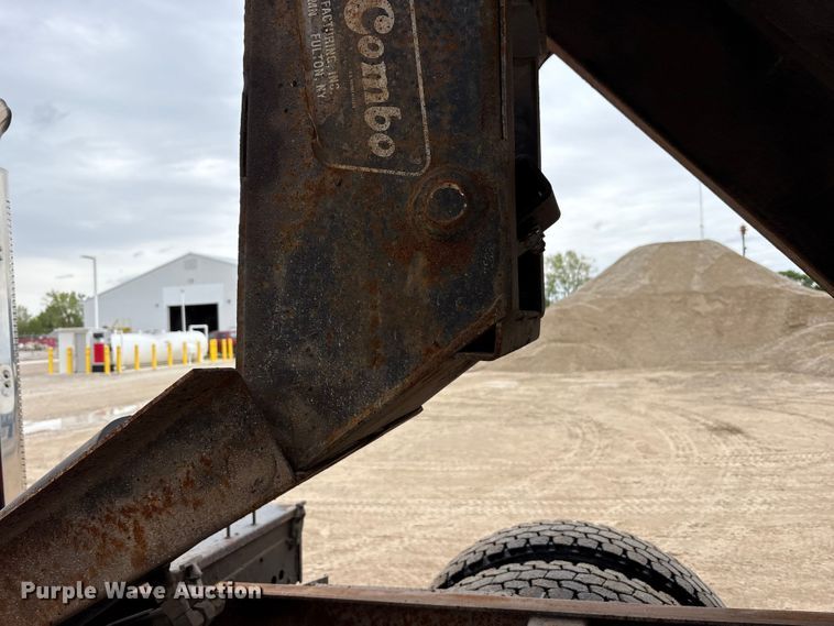 image for item FK1461 2008 International 7400 SFA dump truck
