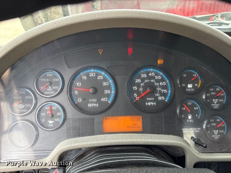 image for item FK1461 2008 International 7400 SFA dump truck