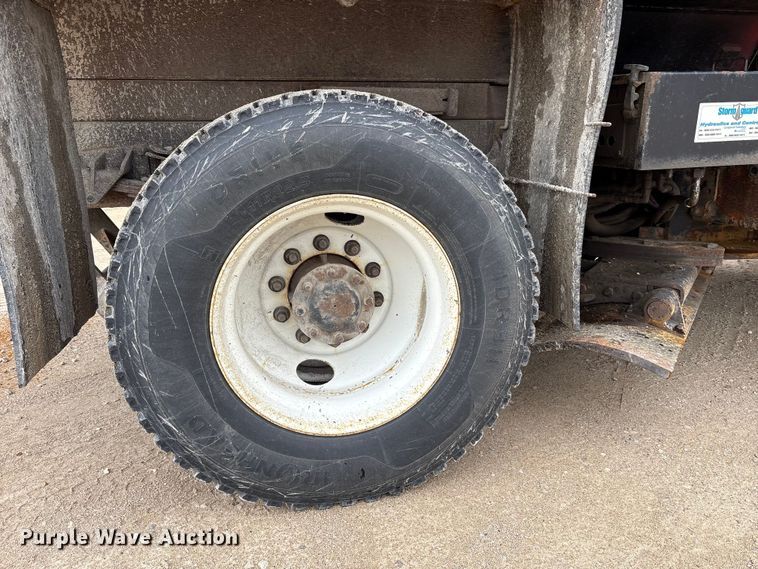 image for item FK1461 2008 International 7400 SFA dump truck