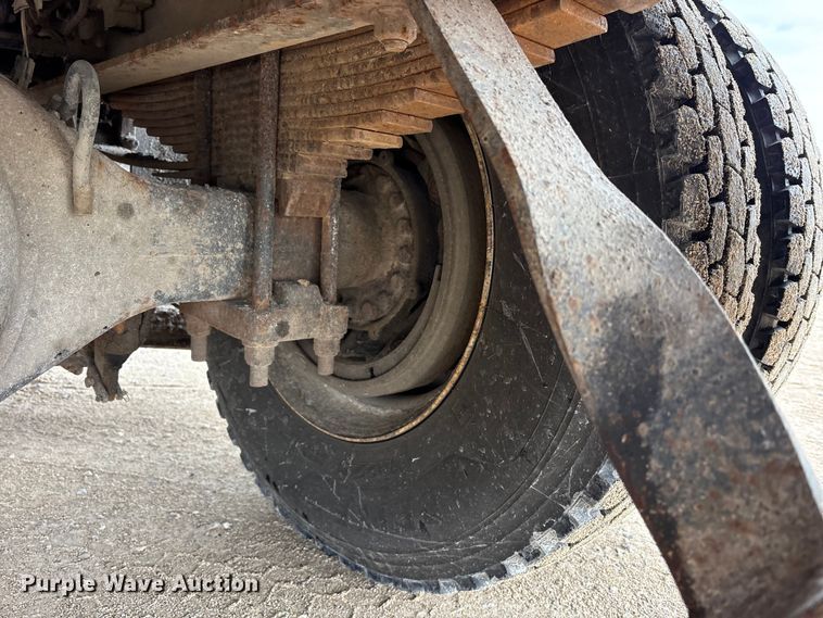image for item FK1461 2008 International 7400 SFA dump truck