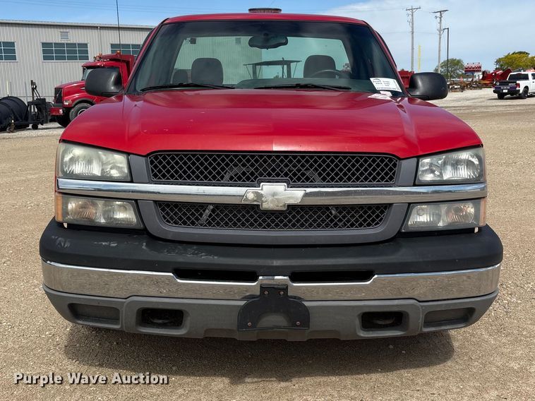 image for item FK1462 2003 Chevrolet Silverado 1500 pickup truck