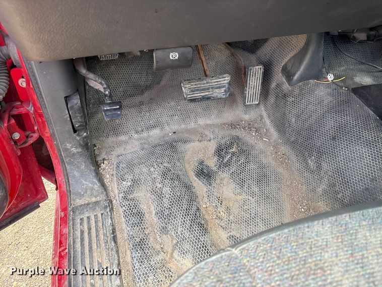 image for item FK1462 2003 Chevrolet Silverado 1500 pickup truck