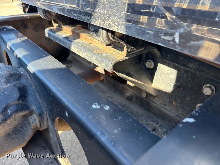 image for item FK1463 2009 International 7400 SFA dump truck