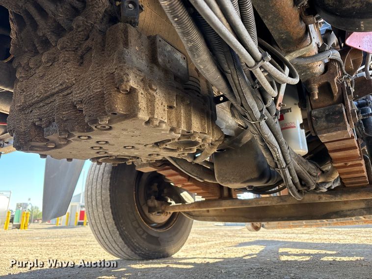image for item FK1463 2009 International 7400 SFA dump truck