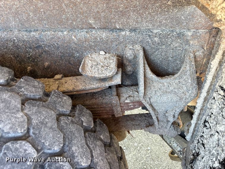 image for item FK1463 2009 International 7400 SFA dump truck