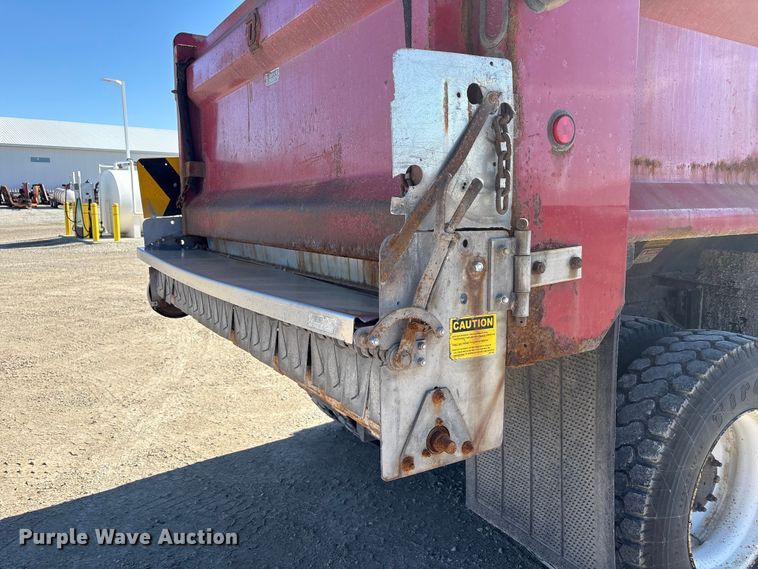 image for item FK1463 2009 International 7400 SFA dump truck
