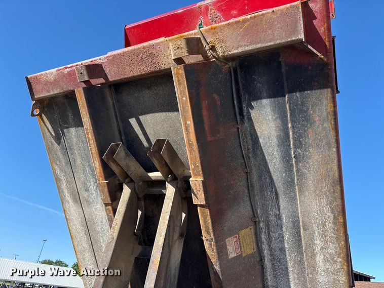 image for item FK1463 2009 International 7400 SFA dump truck