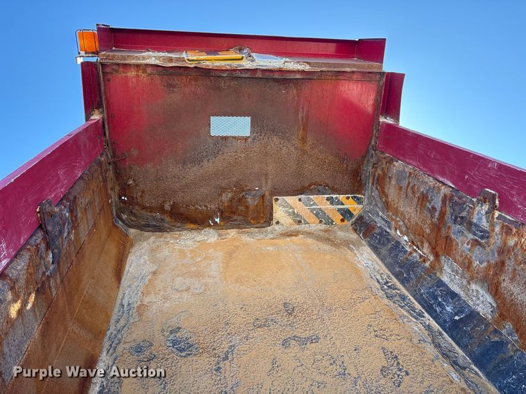 image for item FK1463 2009 International 7400 SFA dump truck