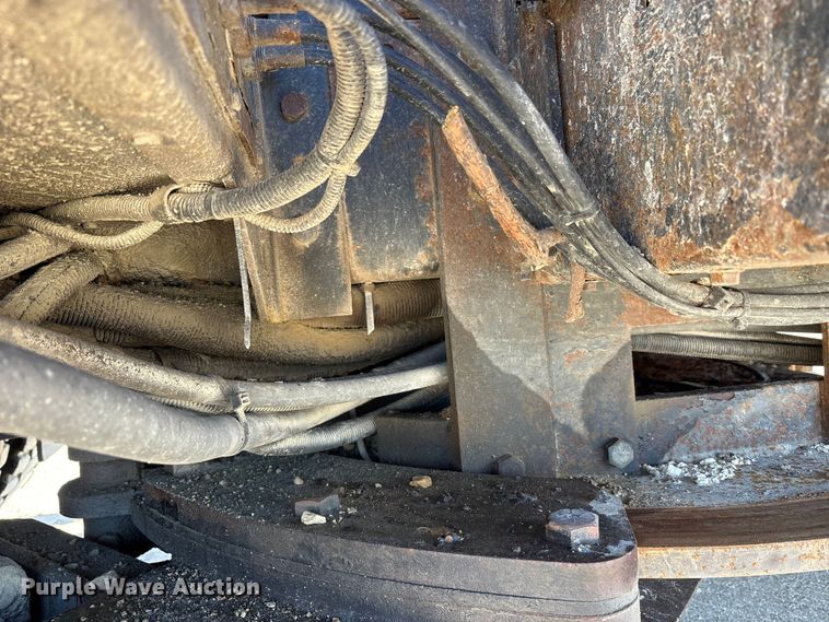 image for item FK1463 2009 International 7400 SFA dump truck