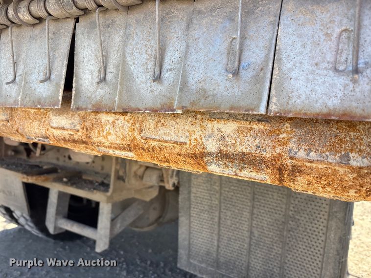 image for item FK1463 2009 International 7400 SFA dump truck