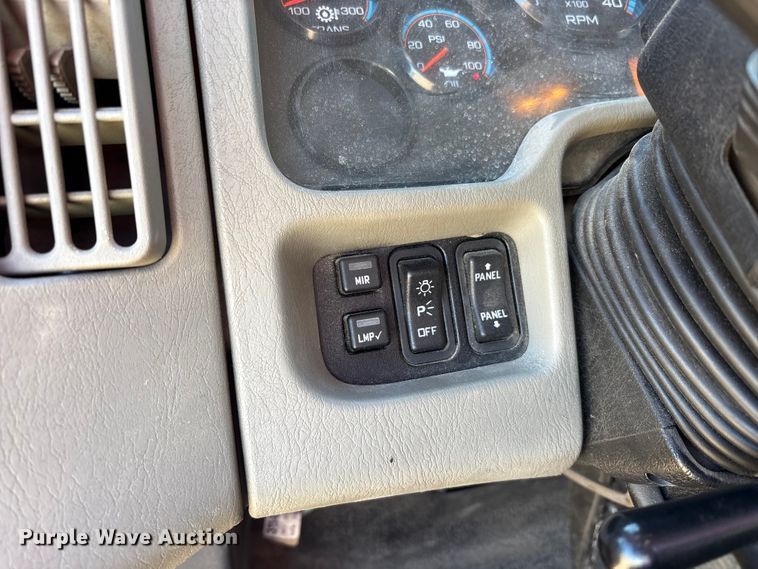 image for item FK1463 2009 International 7400 SFA dump truck