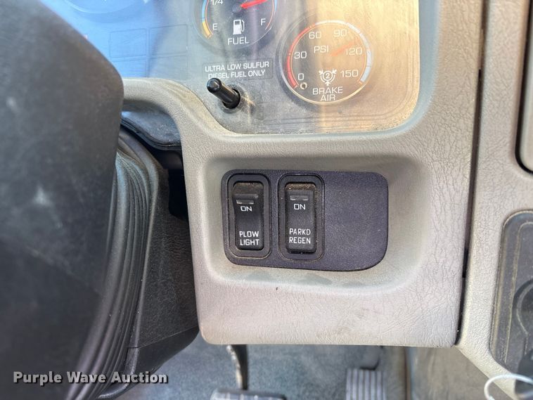 image for item FK1463 2009 International 7400 SFA dump truck