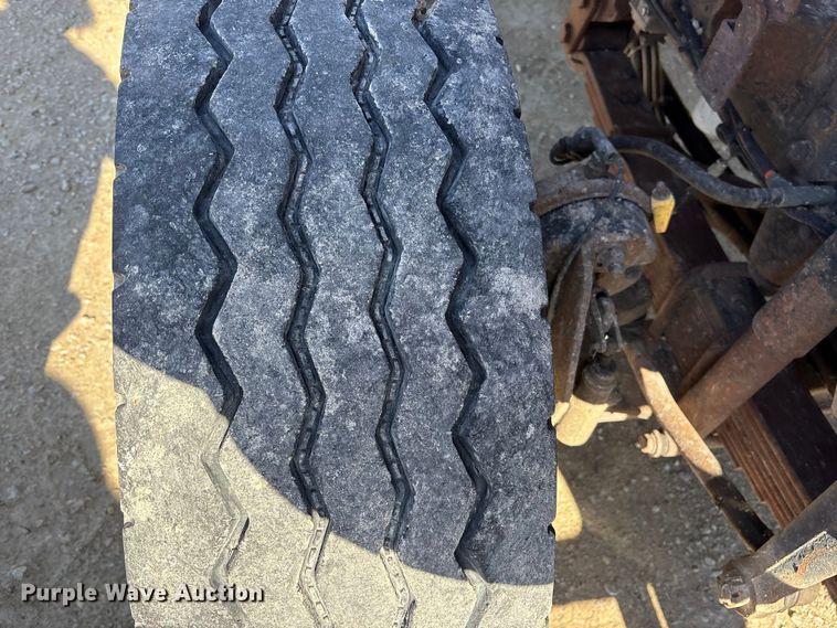 image for item FK1463 2009 International 7400 SFA dump truck