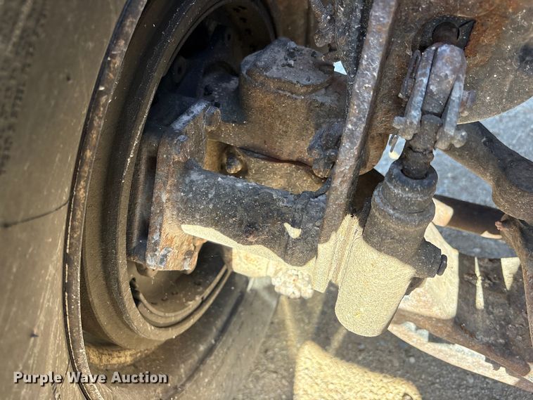 image for item FK1463 2009 International 7400 SFA dump truck