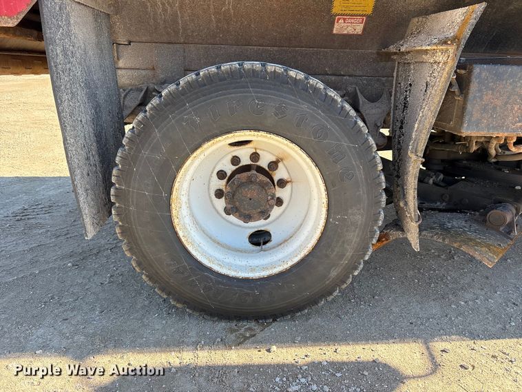 image for item FK1463 2009 International 7400 SFA dump truck