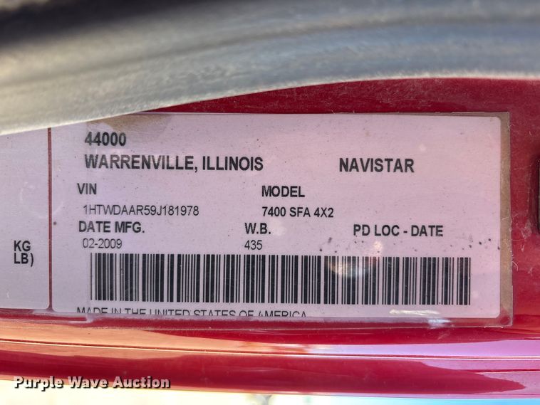 image for item FK1463 2009 International 7400 SFA dump truck