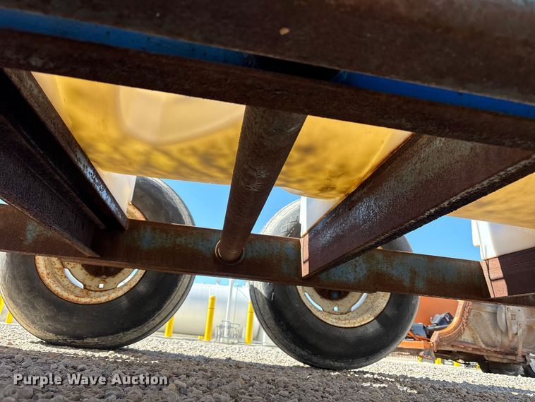 image for item FK1469 Anderson tank trailer
