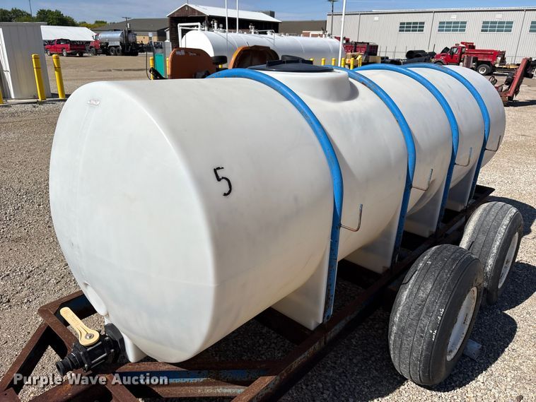 image for item FK1469 Anderson tank trailer