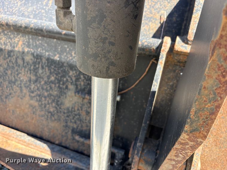 image for item FK1471 Miller GL30 loader