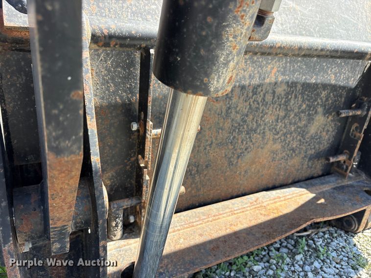 image for item FK1471 Miller GL30 loader