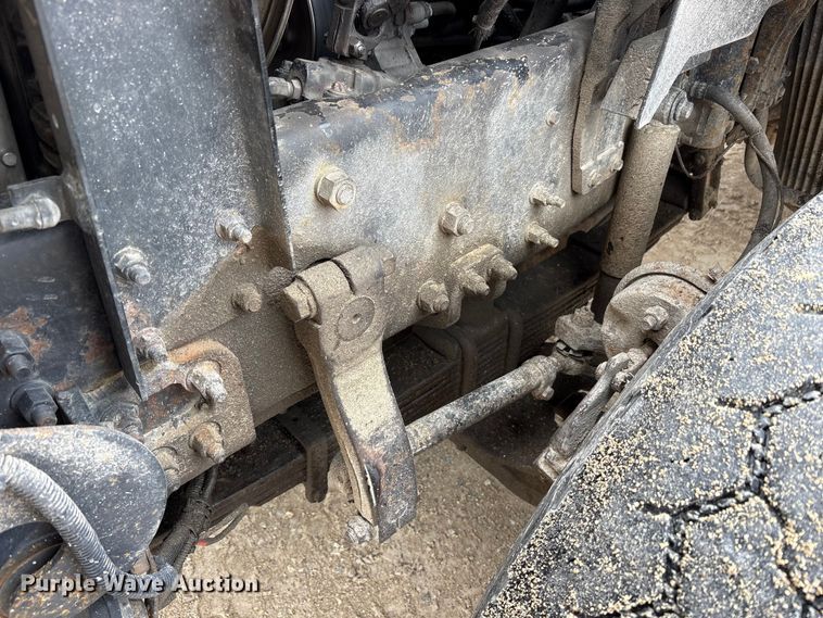 image for item FK1472 2003 Volvo VHD dump truck