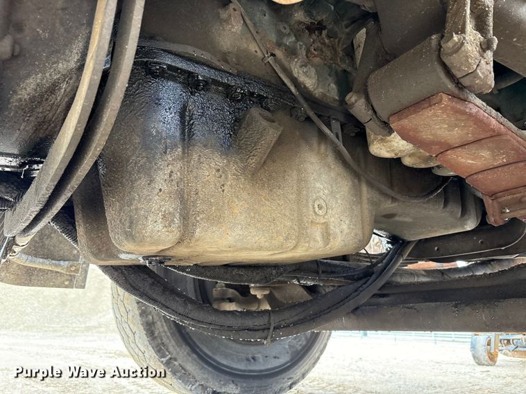 image for item FK1472 2003 Volvo VHD dump truck