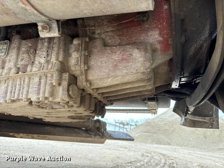 image for item FK1472 2003 Volvo VHD dump truck